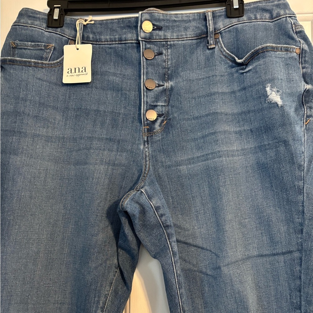 a.n.a Women's High Rise Distressed Blue Jeans